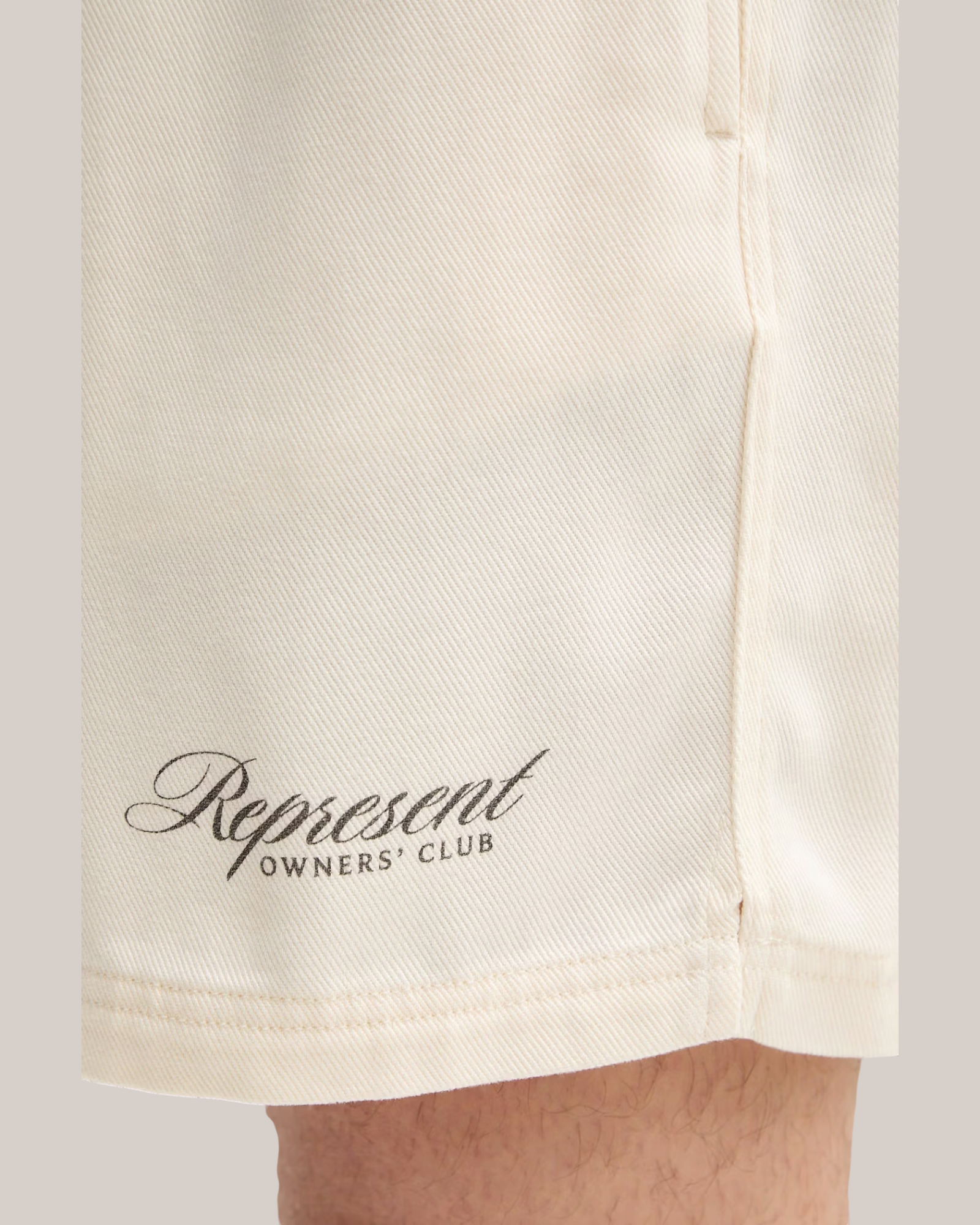 Short Owners Club Script Antique White OCM100066-31 Represent