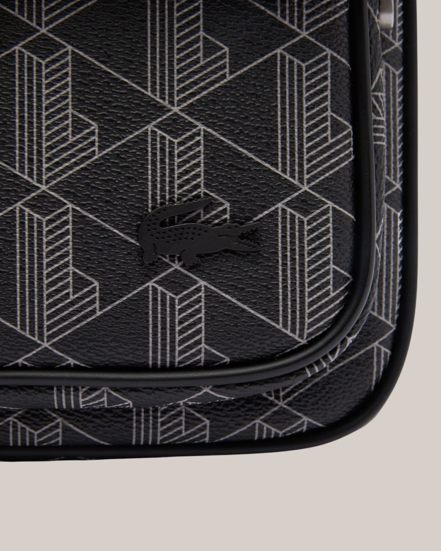 Borsa Grande Con Patta The Blend Monogram Noir NH4411LX Lacoste