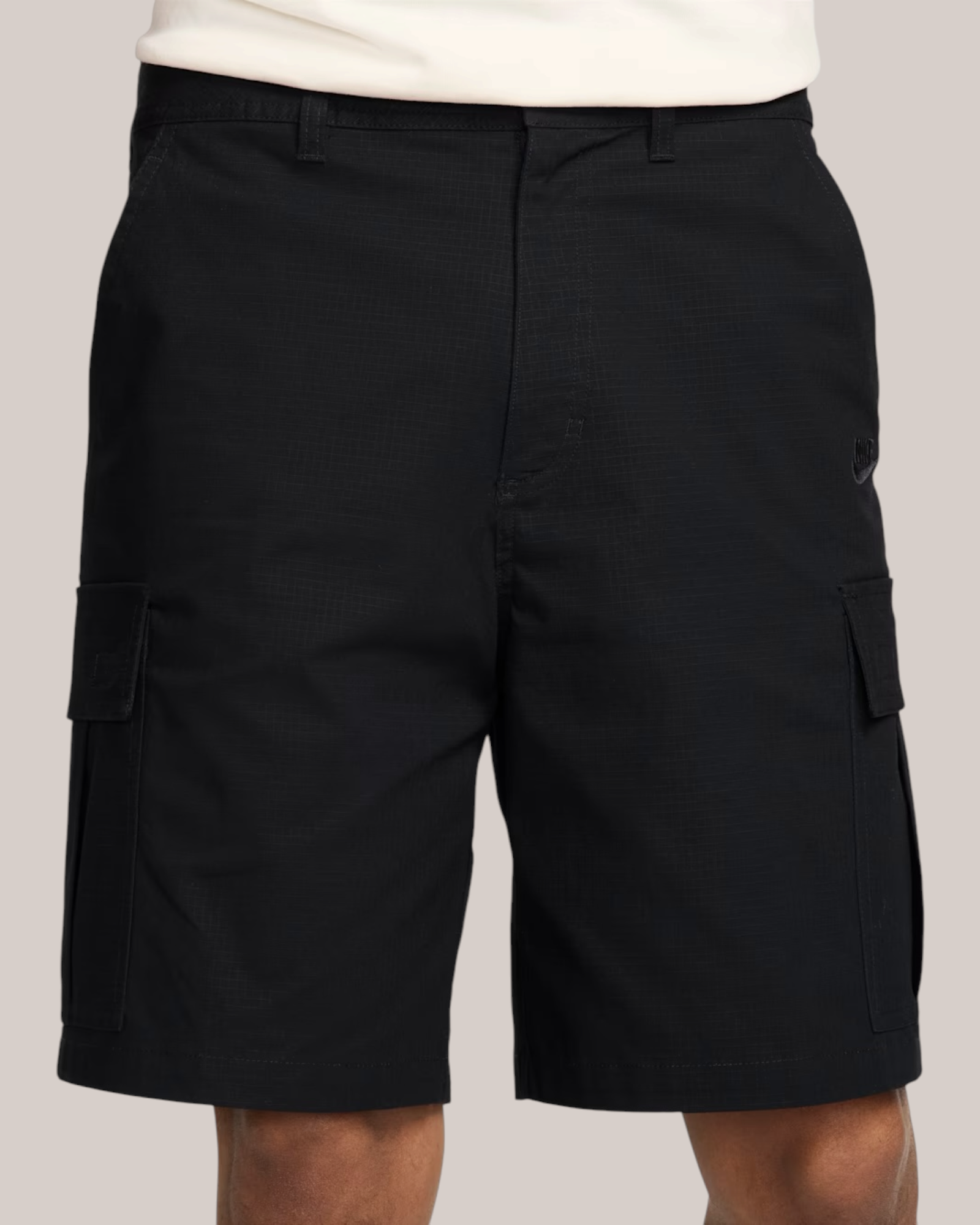 Short Cargo In Tessuto Sportswear Club Nero FN3517-010 Nike