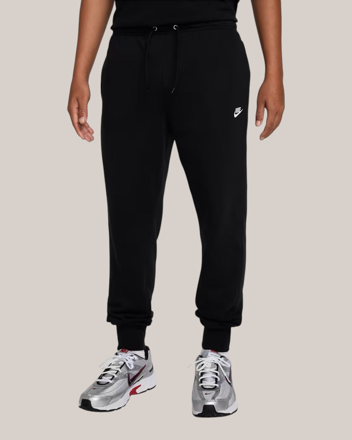 Nike Club Jogginghose Herren Schwarz/Schwarz/Weiß FN3801-010